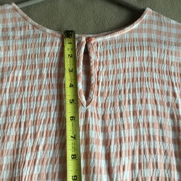 Woman’s gingham peplum top - Picture 5 of 5